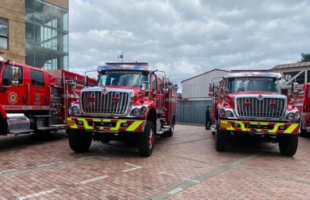 Bomberos Bogotá presenta sus cuatro nuevas máquinas