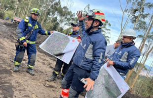 Bomberos Bogotá, redoblamos esfuerzos en la búsqueda y rescate